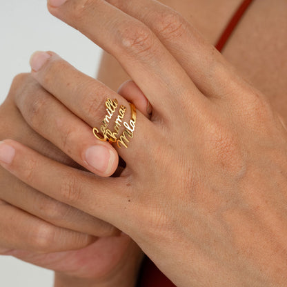 Amoréa™ - Bague personnalisée avec prénoms