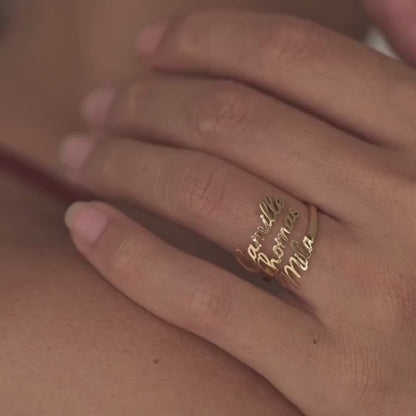 Amoréa™ - Bague personnalisée avec prénoms
